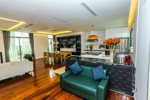Hnc Premier Hotel & Residences