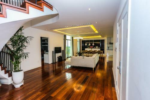 Hnc Premier Hotel & Residences