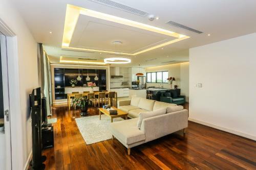 Hnc Premier Hotel & Residences