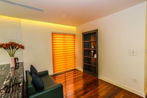 Hnc Premier Hotel & Residences