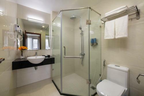 C'bon Hotel Do Quang