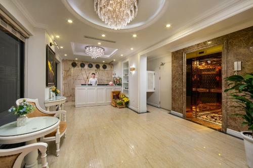 C'bon Hotel Do Quang
