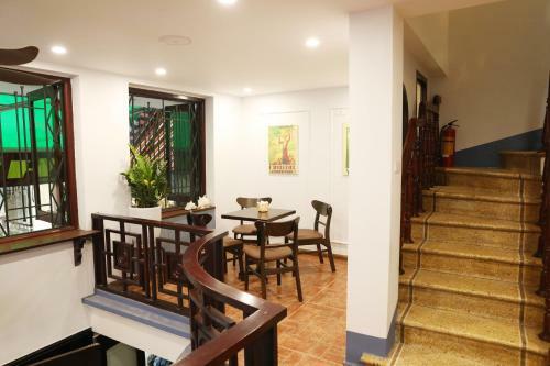 Bed & Breakfast Cafe Trinh Hostel