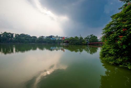 22housing Apartment 81 Linh Lang