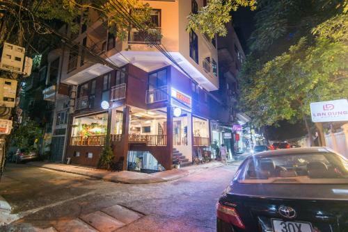 22housing Apartment 81 Linh Lang