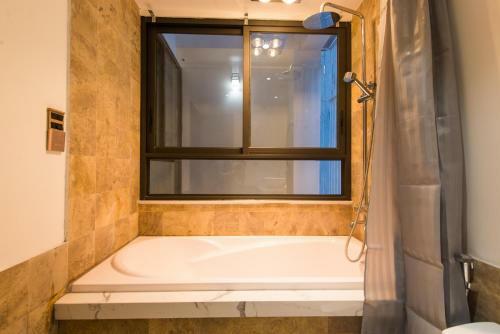 22housing Apartment 81 Linh Lang