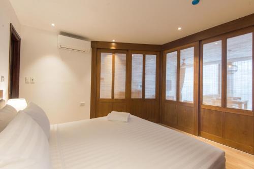 22housing Apartment 81 Linh Lang