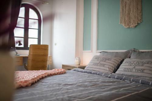Hostal 6 Le Thanh Tong Building