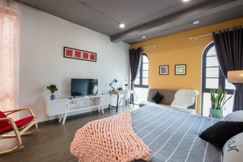 Hostal 6 Le Thanh Tong Building