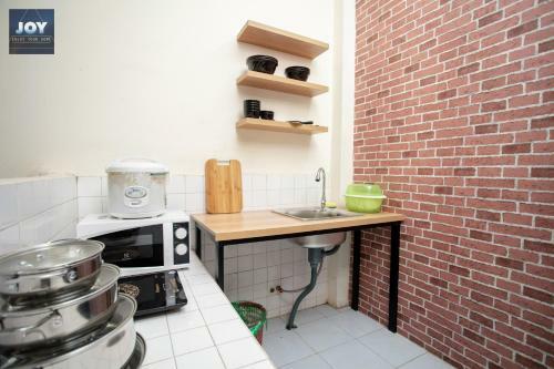 Hostal Lotte Center View Studio-netflix Tv