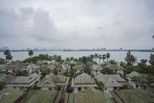 Coco Flower Village Serviced Apartment