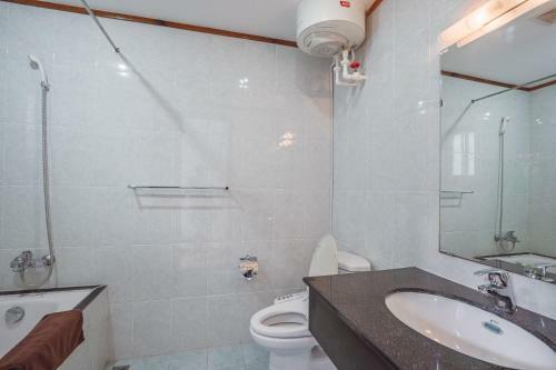 Coco Flower Village Serviced Apartment