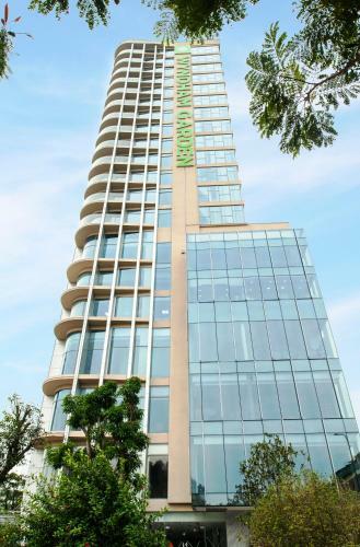 Hotel Wyndham Garden Hanoi