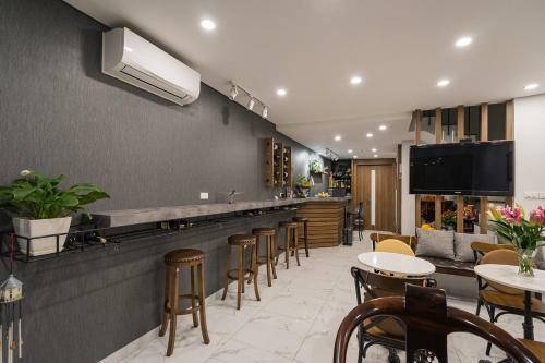 Narcissus Hotel & Apartment
