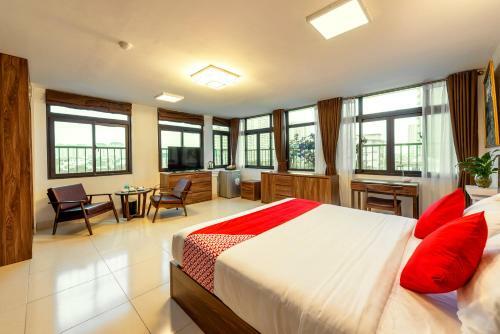 Westlake Tay Ho Hotel 696 L?c Long Qu�n