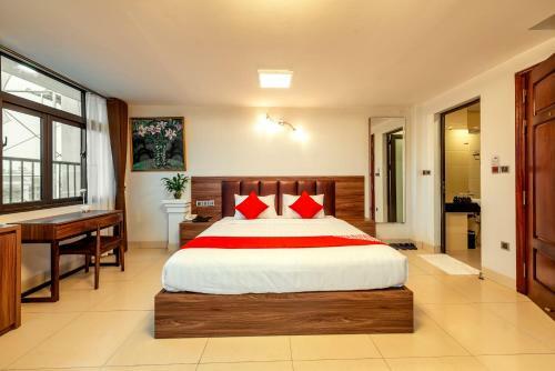Westlake Tay Ho Hotel 696 L?c Long Qu�n