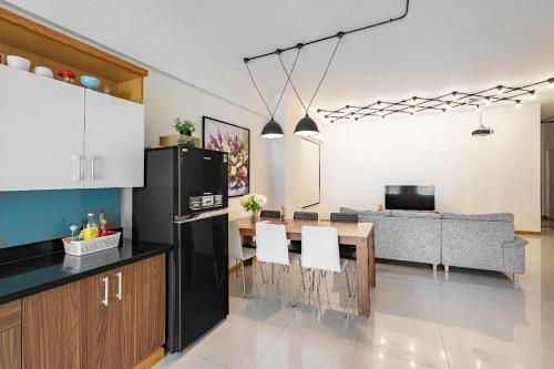 Aparta Service Apartment