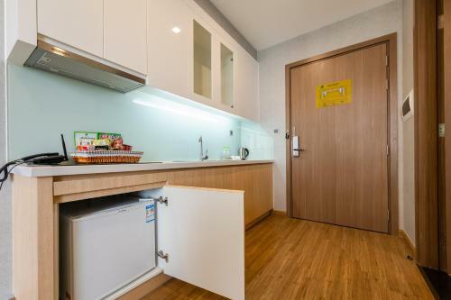 V-one Hotel