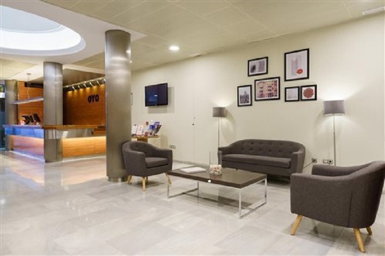 Hotel Serrano