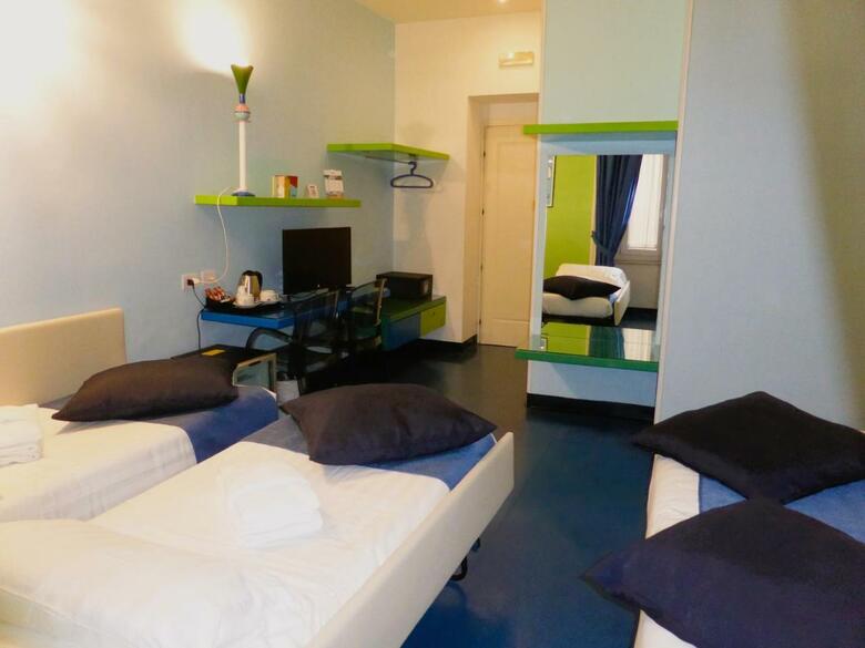 Hotel Correra 241