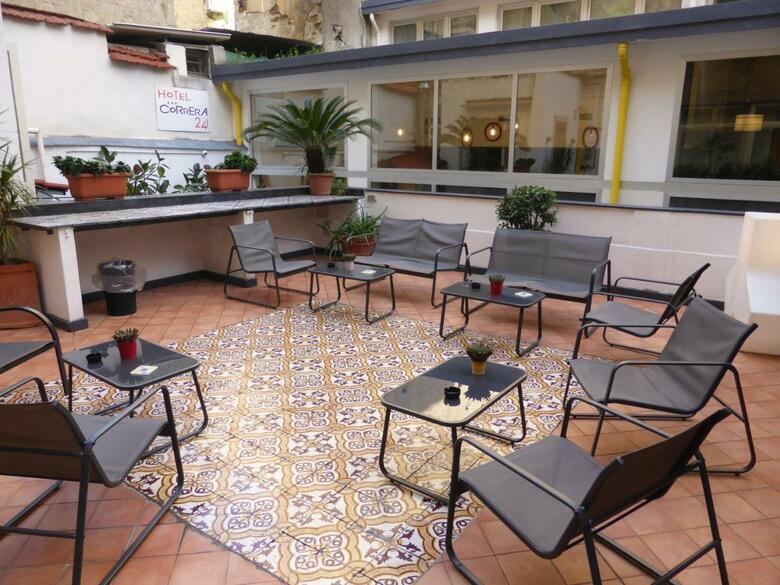 Hotel Correra 241