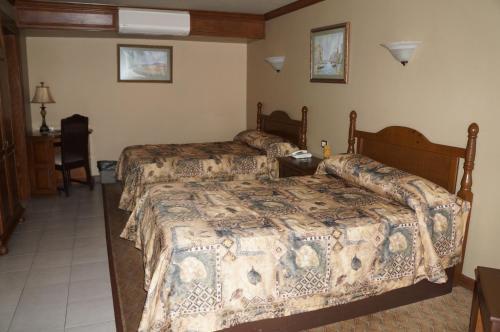Hotel El Dorado Inn