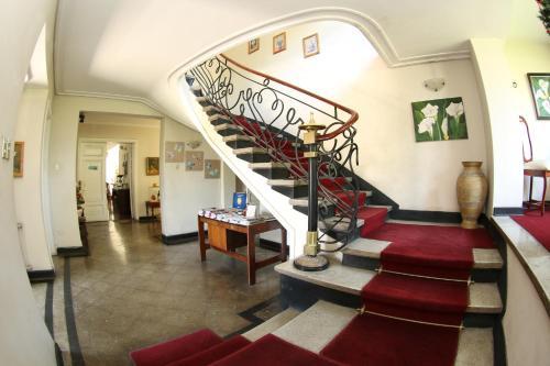 Albergue Hostal Del Cerro