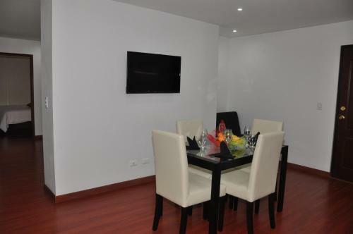 Apartasuites Plaza Modelia