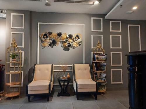 Hanoi Horse Hotel