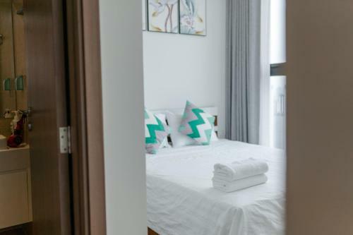 Luxury Apartment Vinhomes Skylake