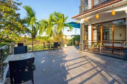 Moon Le Villa