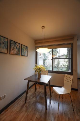 Gennie House 2