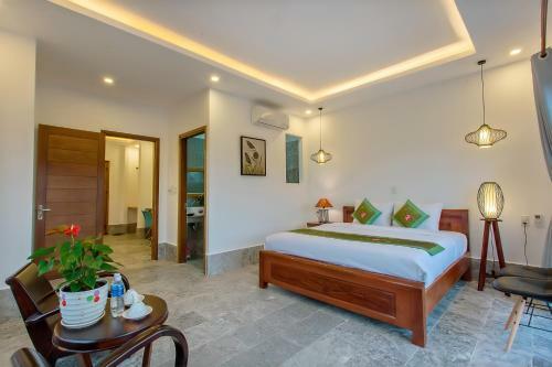 White House Villa Hoi An