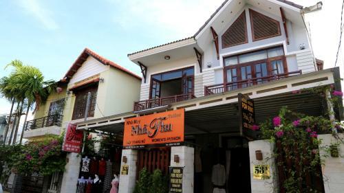 Nha Thu Homestay