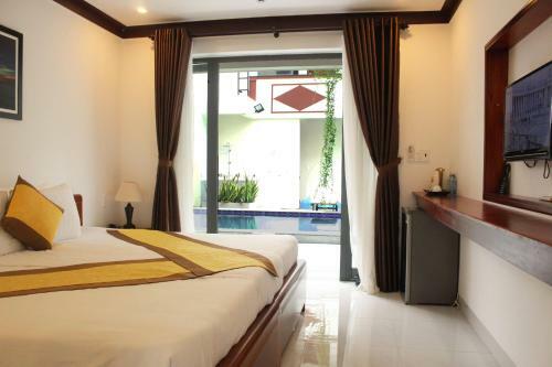 Hoi An Emerald Riverside Villa & Hotel