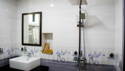 Hoi An Emerald Riverside Villa & Hotel