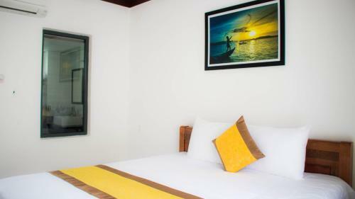 Hoi An Emerald Riverside Villa & Hotel