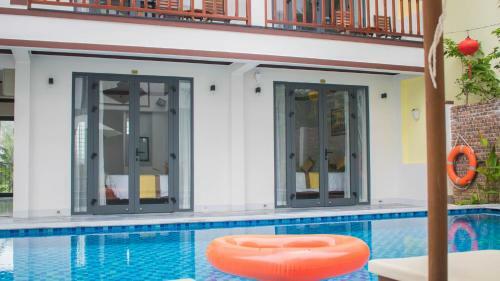 Hoi An Emerald Riverside Villa & Hotel
