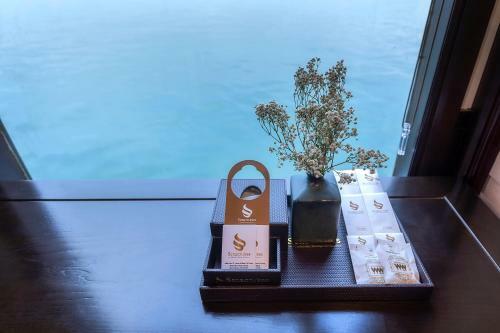 Sena Cruises - Wonder On Lan Ha Bay