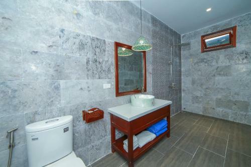 Hoi An Sea Village Homestay