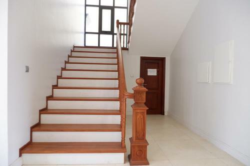 Privately Villa - Bi?t Th? Ri�ng T? H? Long