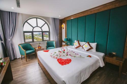 Prosperity Ha Long Hotel
