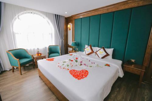 Prosperity Ha Long Hotel