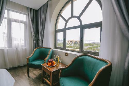 Prosperity Ha Long Hotel