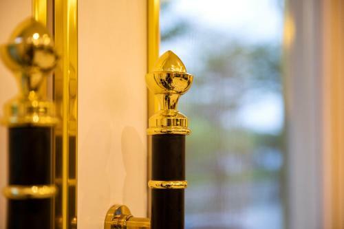 Ha Long Essence Hotel