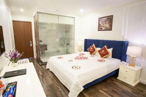 Kh�ch S?n Ng?c Lan H? Long Hotel