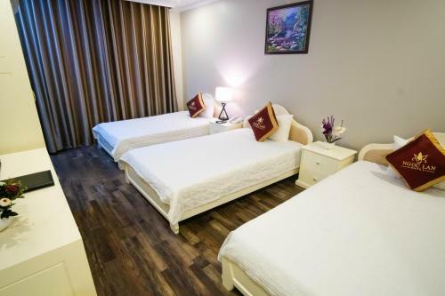 Kh�ch S?n Ng?c Lan H? Long Hotel