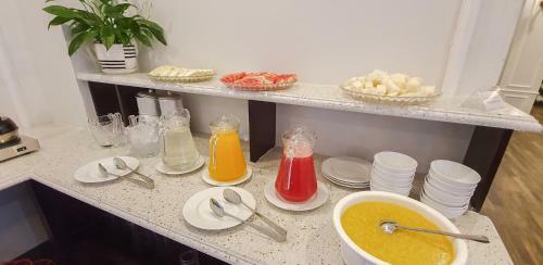 Kh�ch S?n Ng?c Lan H? Long Hotel