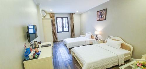 Kh�ch S?n Ng?c Lan H? Long Hotel