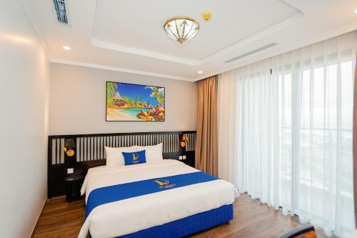 D'lioro Hotel
